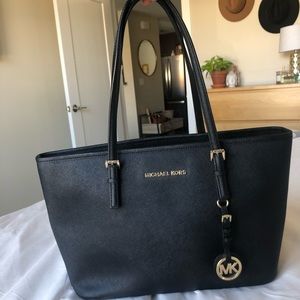 Michael Kors small jet set travel tote